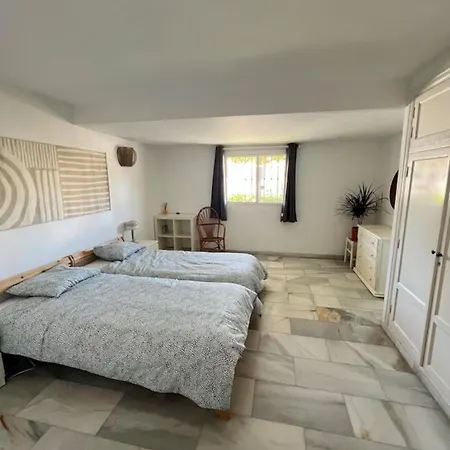 Будинок відпочинку Pet Ok - 10min To The - Pool - 7 Guests