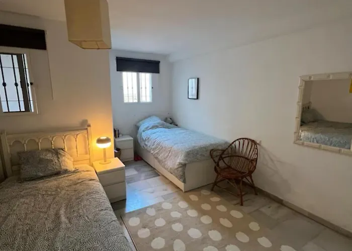 Pet Ok - 10min To The - Pool - 7 Guests Holiday home