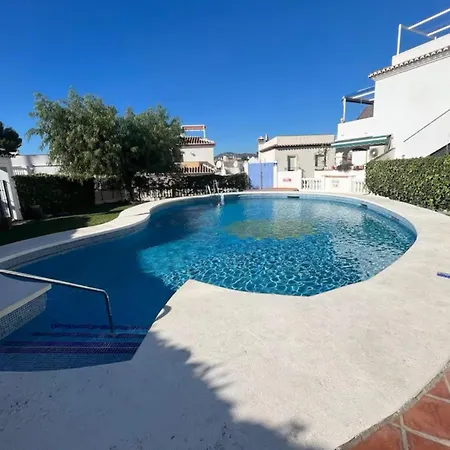 Дом отдыха Pet Ok - 10min To The - Pool - 7 Guests Нерха
